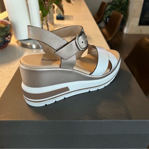 Nero Giardini Sandals - Picture 5 of 7